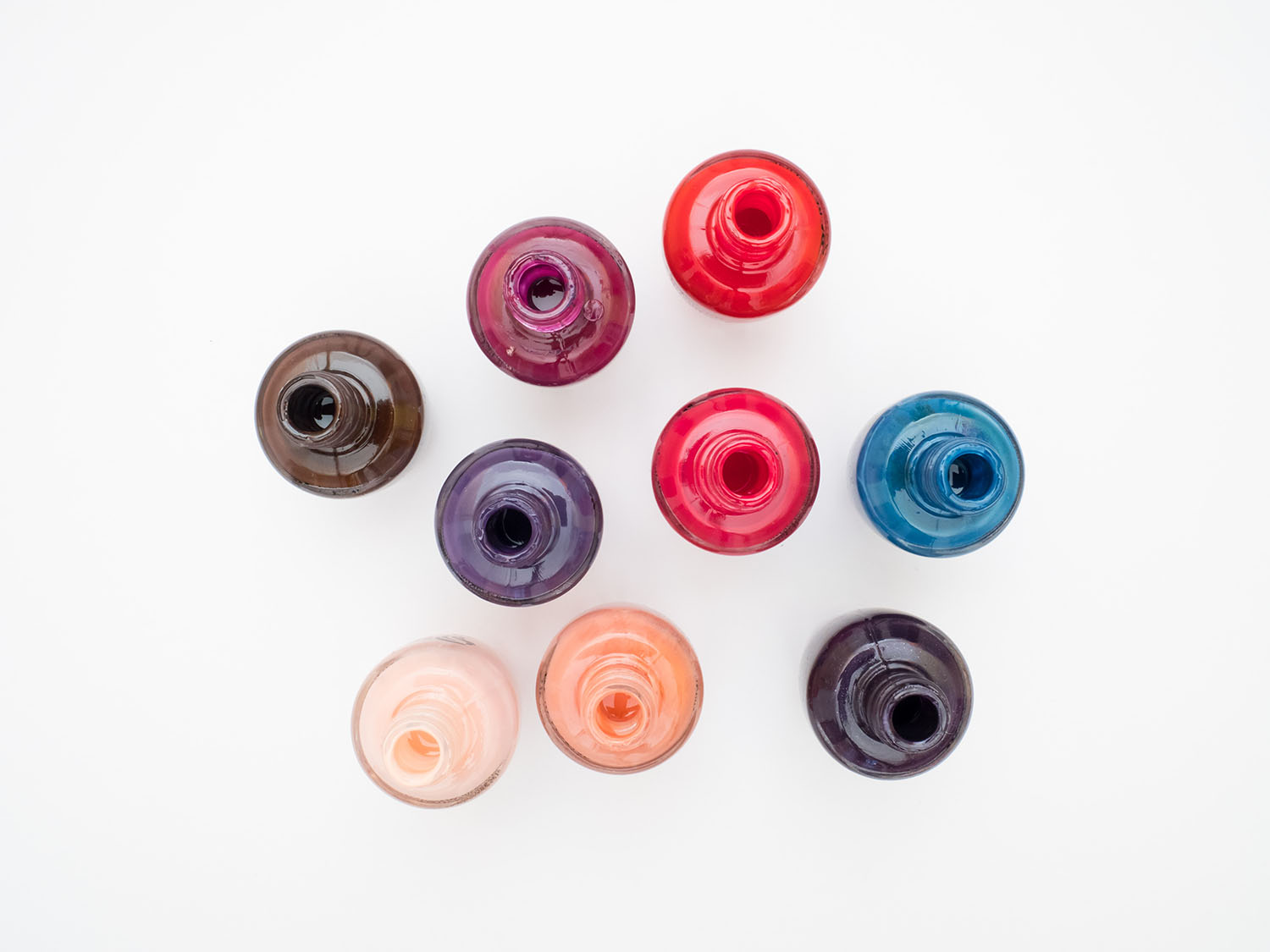 Какие цвета лака для ногтей подбирать осенью на маникюр