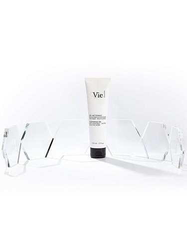 Image of Мультикислотный очищающий гель Cleansing Gel With Glycolic-Lactic