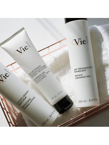 Image of Мультикислотный очищающий гель Cleansing Gel With Glycolic-Lactic
